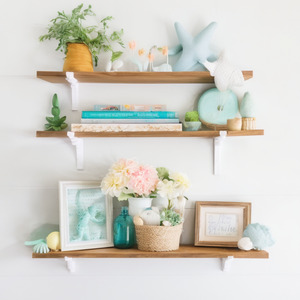 Summer Shelf Decor